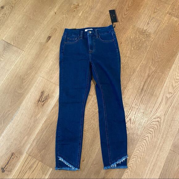 7 For All Mankind - Jen 7 Ankle Skinny Jeans with Frayed Angled Hem - Picture 1 of 8